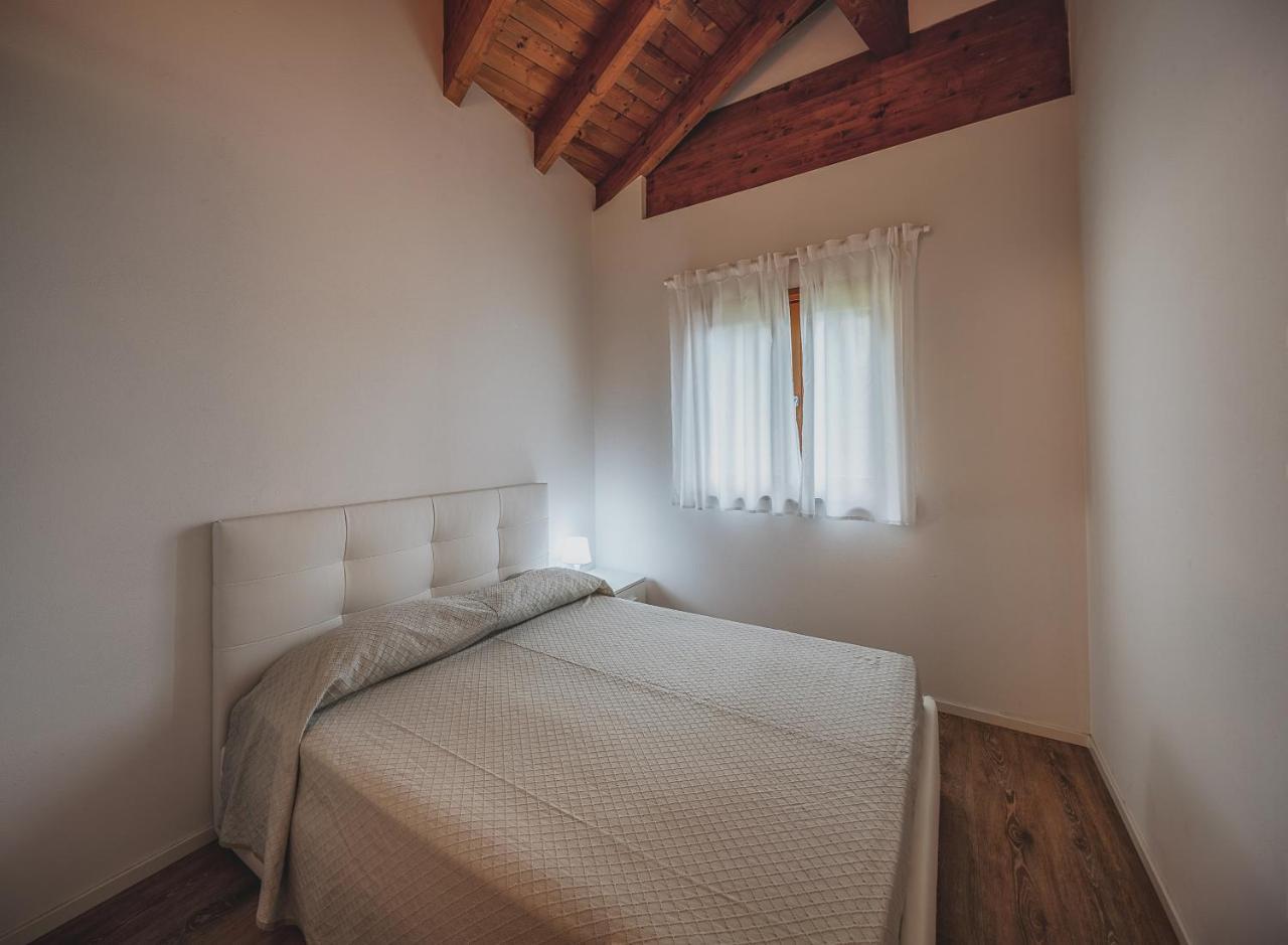 Residenza Finestra Sul Parco Apartment Comano Terme Exterior photo